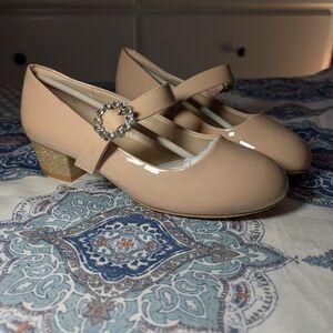 sparkle power | nude patent mary jane gold glitter block heels